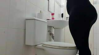 Καυλιάρης που γίνεται σε αυτό το βίντεο